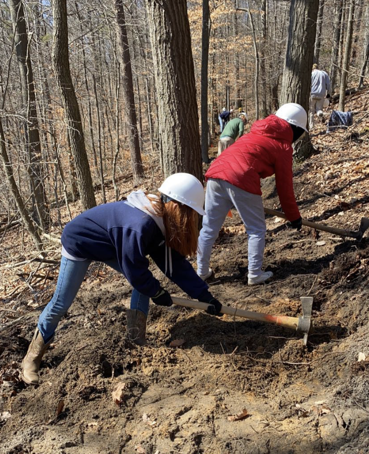 East NJROTC helps with Bays Mountain trail project